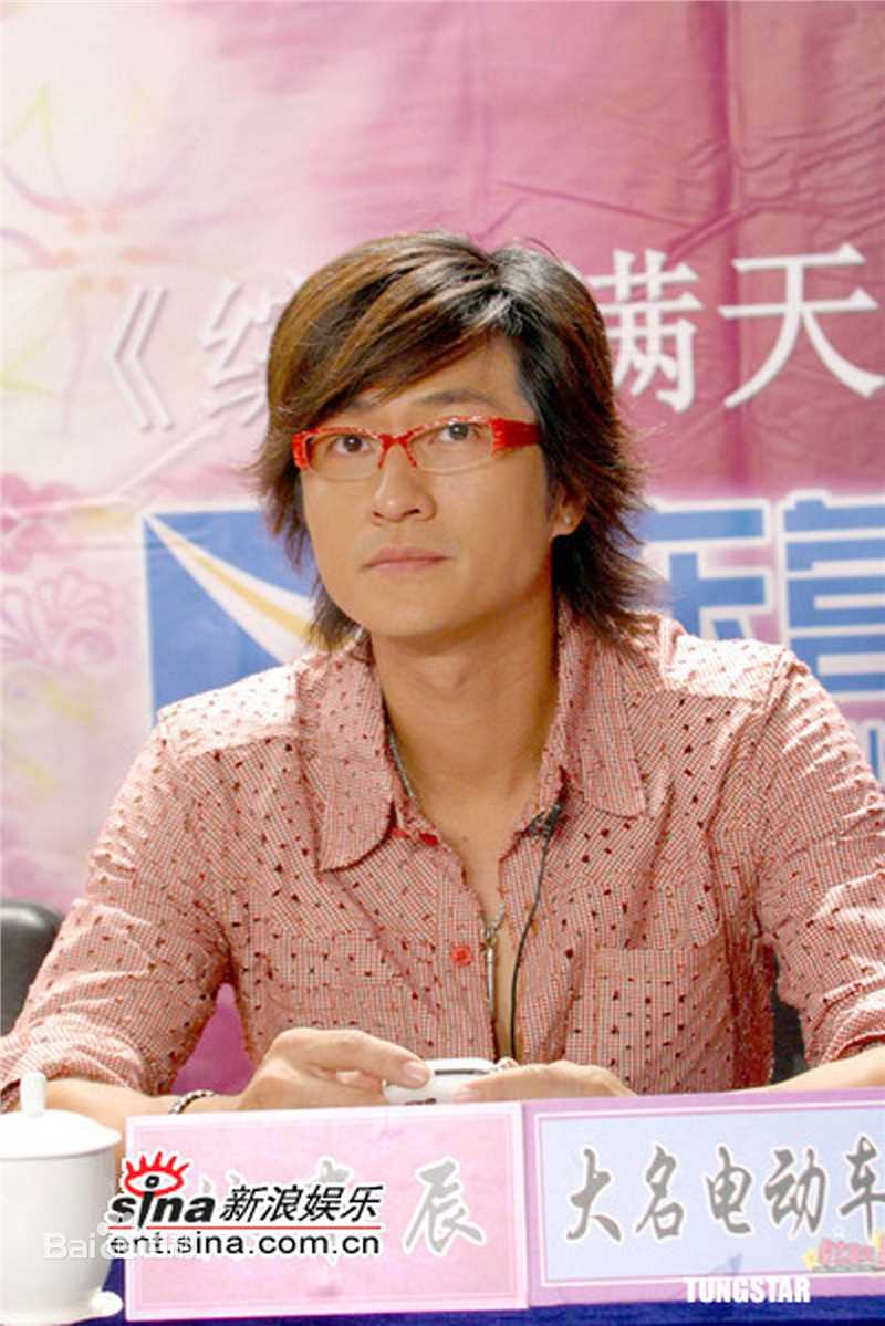 林韦辰(Gilbert Lam)活动造型性感图片壁纸