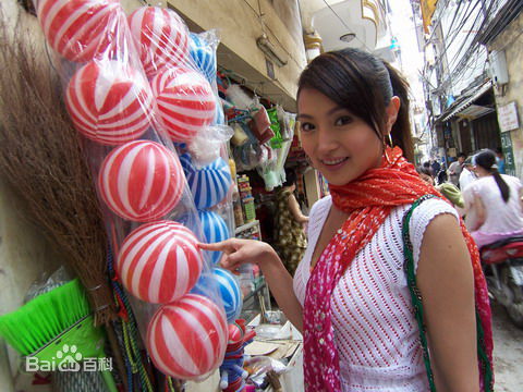 吴亭欣(Ng Lu Yan，Lulu)美图赏性感图片图集