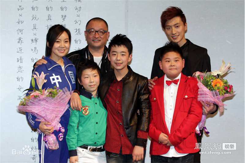 张珂源(Tom)活动照前后照片