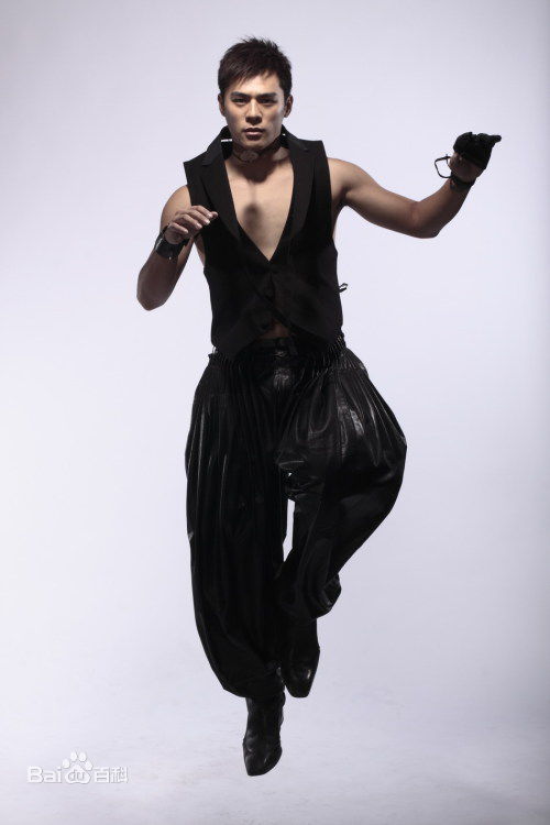 最优质窦智孔(Bobby Dou)生活照