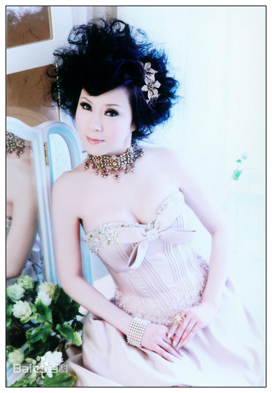 魏秋桦(Bonnie Ngai)