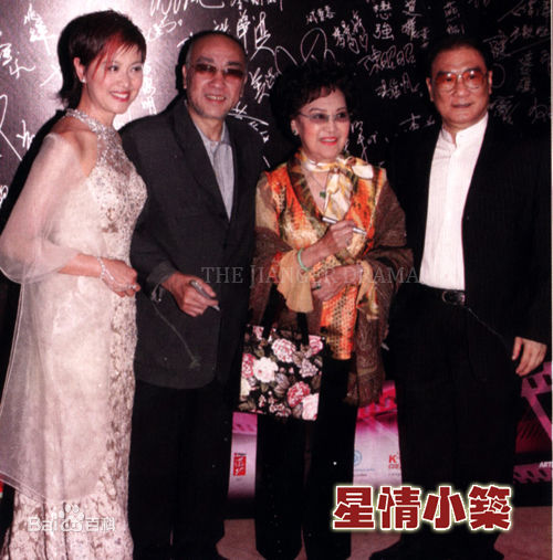 卢海鹏(Lo Hol Pang)出席活动素颜照相册