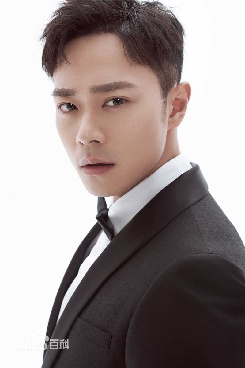 曹骏(Neil)精选西装图册