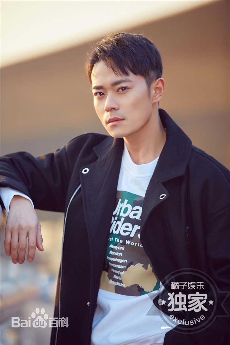 曹骏(Neil)街拍前后照片