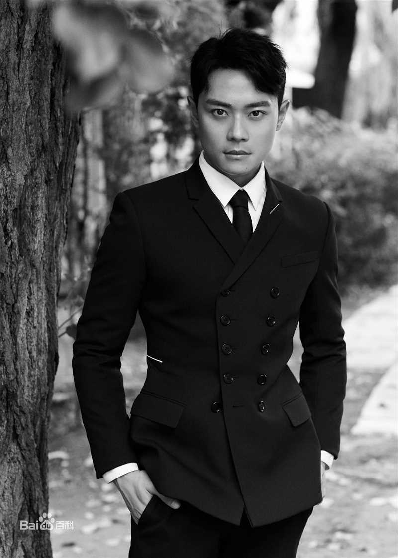 曹骏(Neil)最新西装壁纸