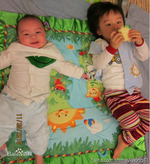 邝文珣(May Kwong)生活照生活照相册