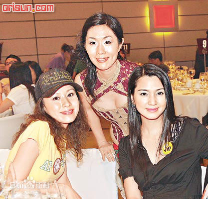 邝文珣(May Kwong)生活照生活照相册