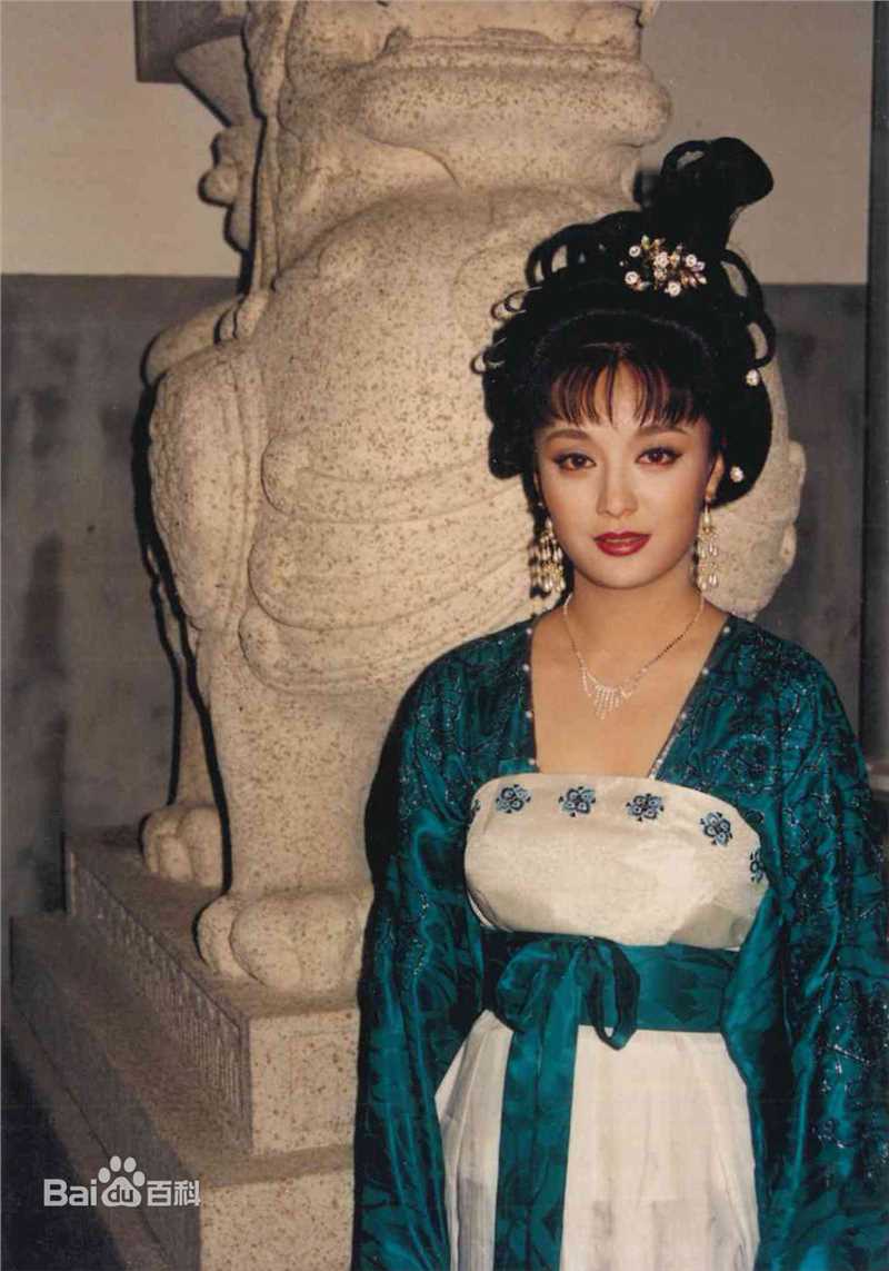 于慧古装素颜照相册