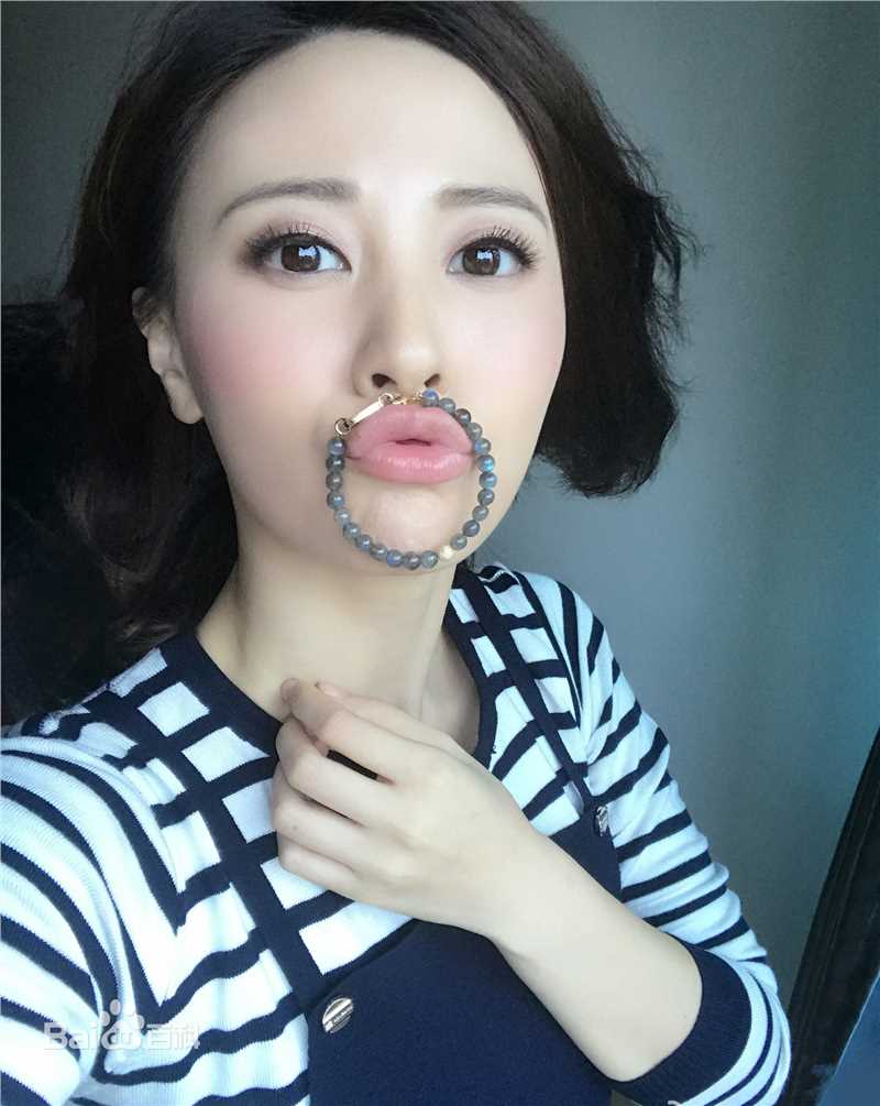 朱晨丽(Rebecca)生活照图片图集