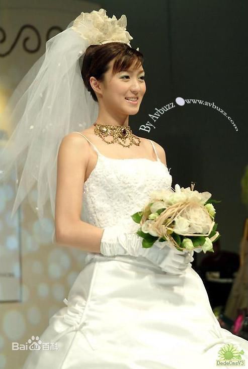 姚嘉妮(Claire Yiu)生活照图册