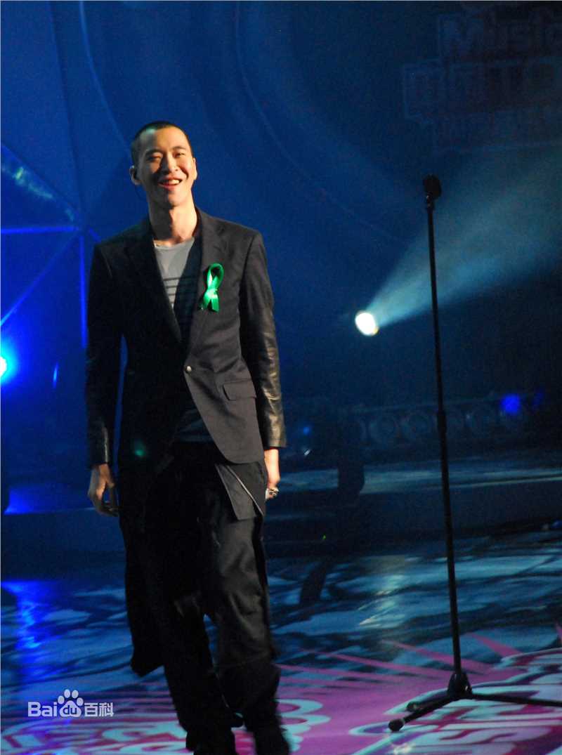 黄立行(Stanley Huang)艺术照壁纸壁纸