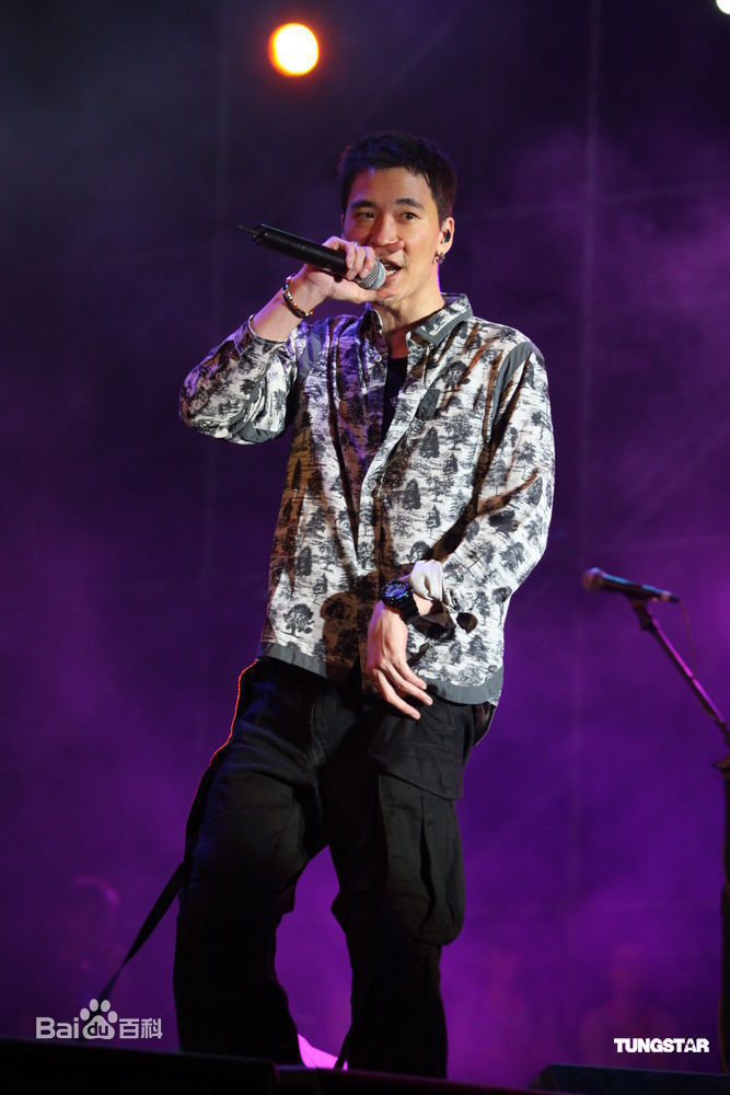 最新黄立行(Stanley Huang)精彩图册