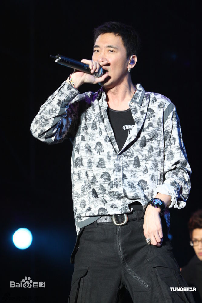 最新黄立行(Stanley Huang)精彩图册