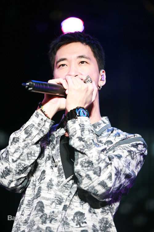 最新黄立行(Stanley Huang)精彩图册