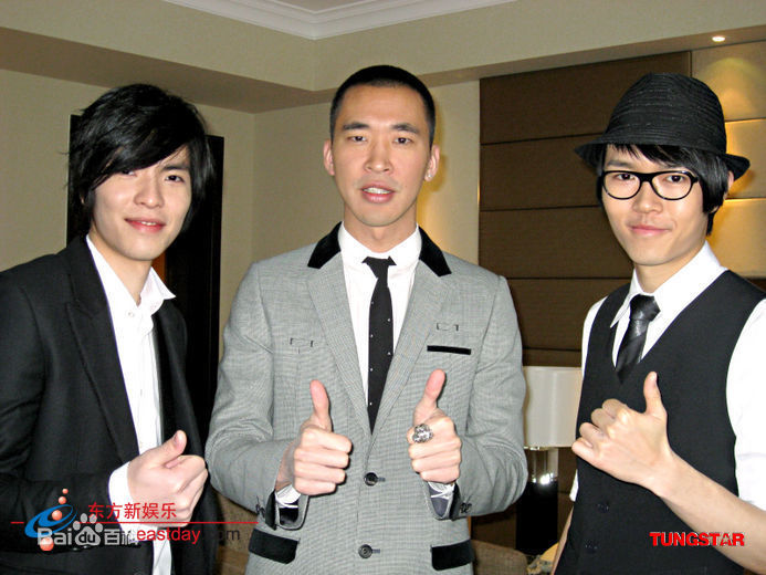 黄立行(Stanley Huang)第九届蒙牛酸酸乳音乐风云榜图册