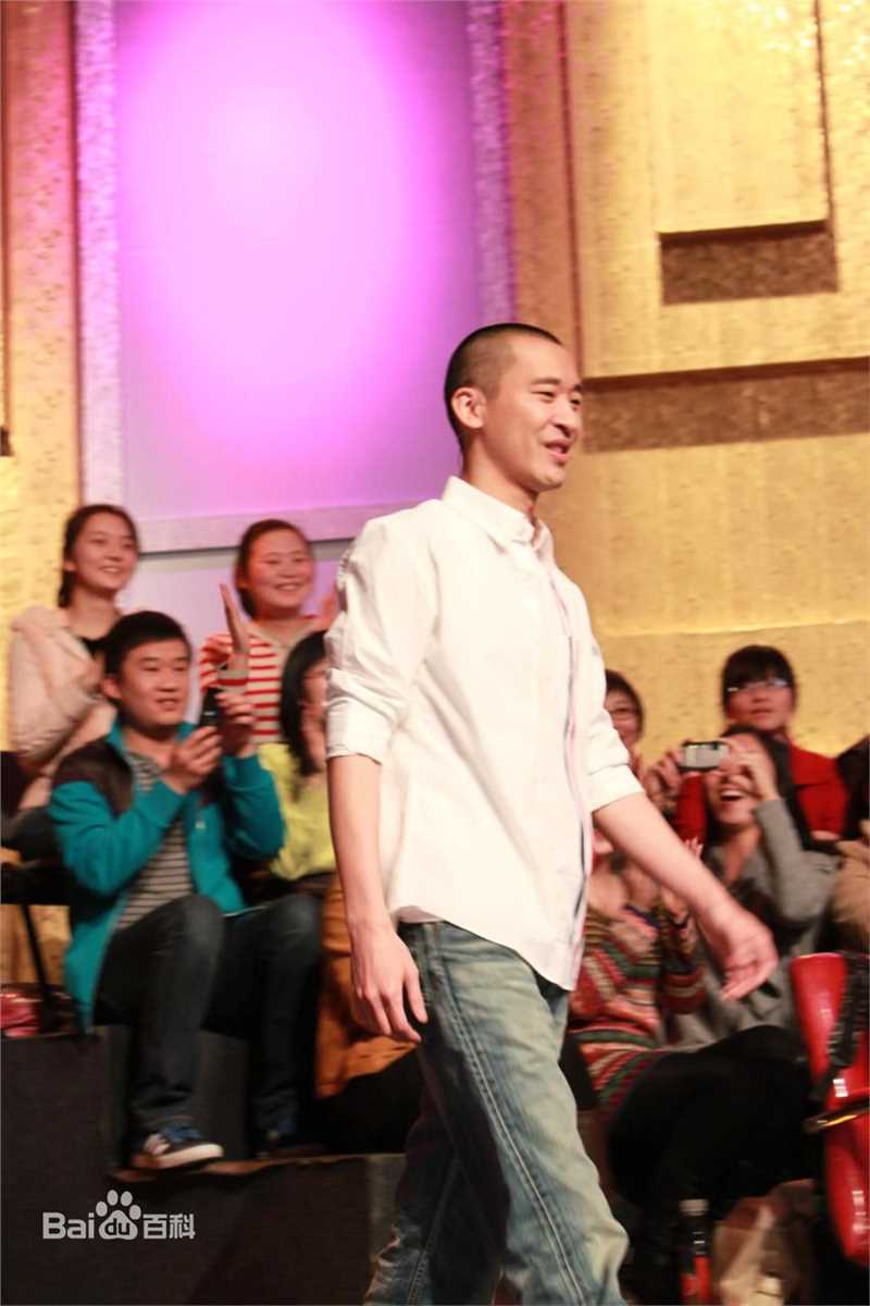 黄立行(Stanley Huang)-鲁豫有约前后照片