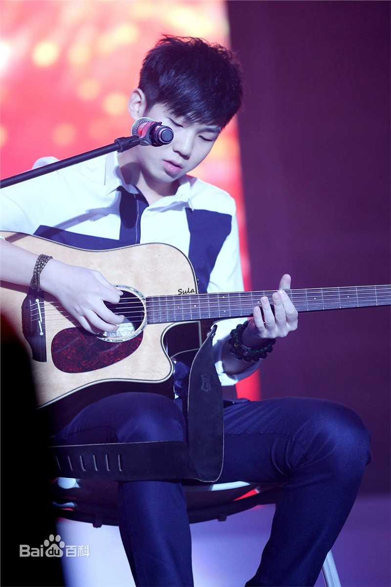 白举纲(Pax Congo)巡演照素颜照壁纸