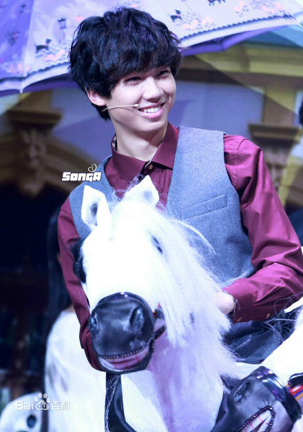 白举纲(Pax Congo)部分综艺饭拍前后照片