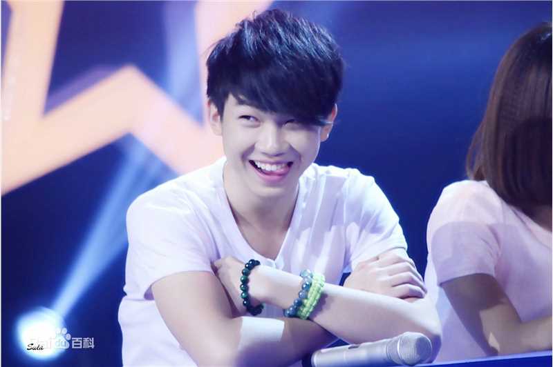 白举纲(Pax Congo)部分综艺饭拍前后照片