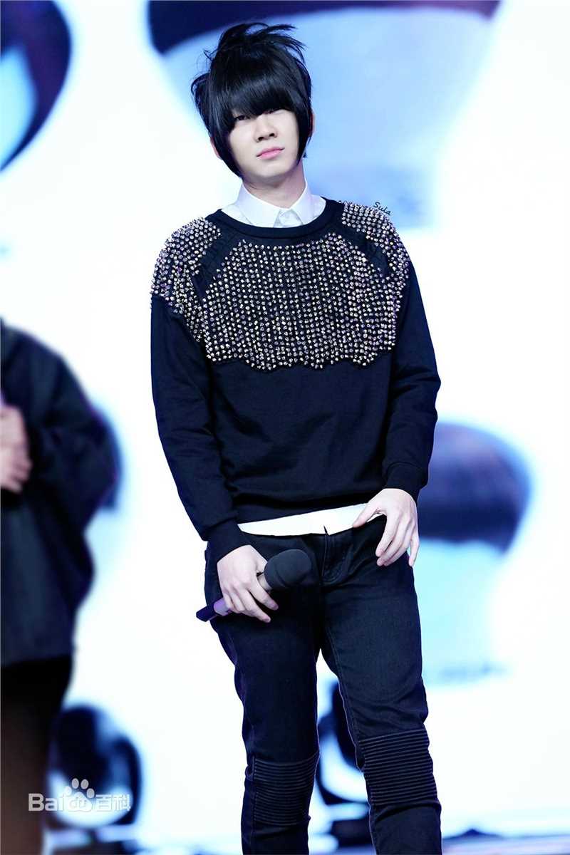 白举纲(Pax Congo)部分综艺饭拍前后照片