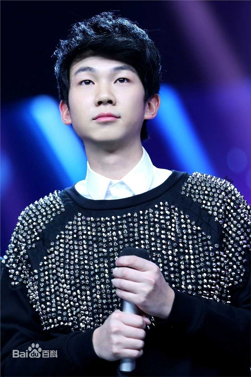 白举纲(Pax Congo)部分综艺饭拍前后照片