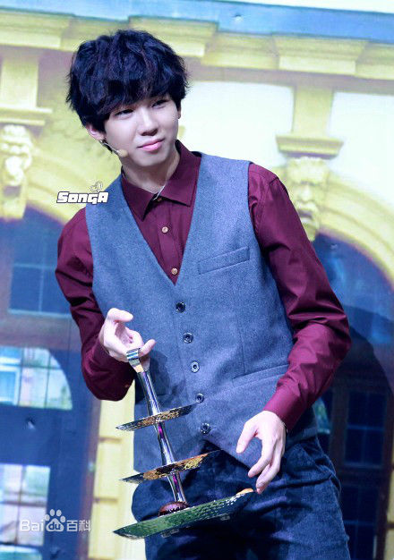 白举纲(Pax Congo)部分综艺饭拍前后照片