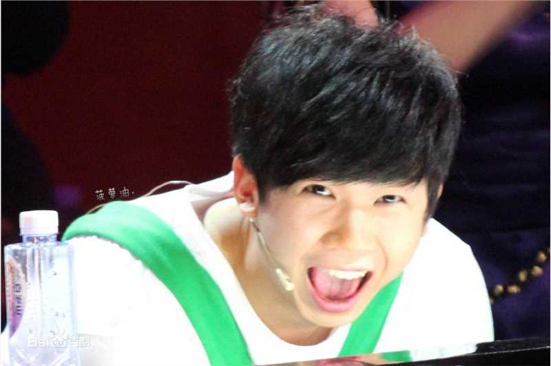 白举纲(Pax Congo)部分综艺饭拍前后照片