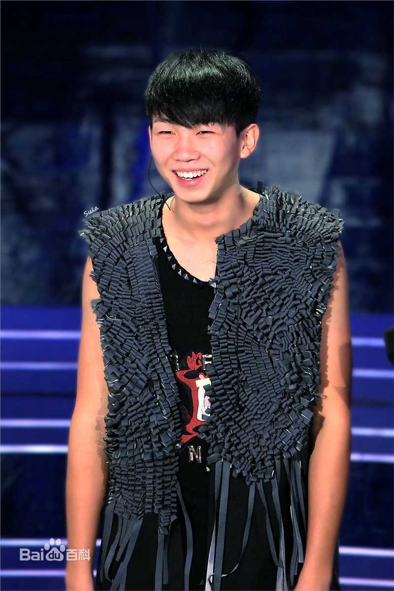 白举纲(Pax Congo)2013快乐男声比赛照片前后照片