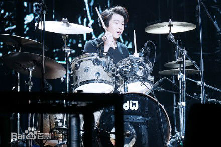 白举纲(Pax Congo)725工体个人演唱会前后照片