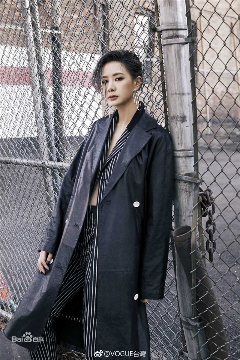 安心亚(Amber An)高清杂志图集