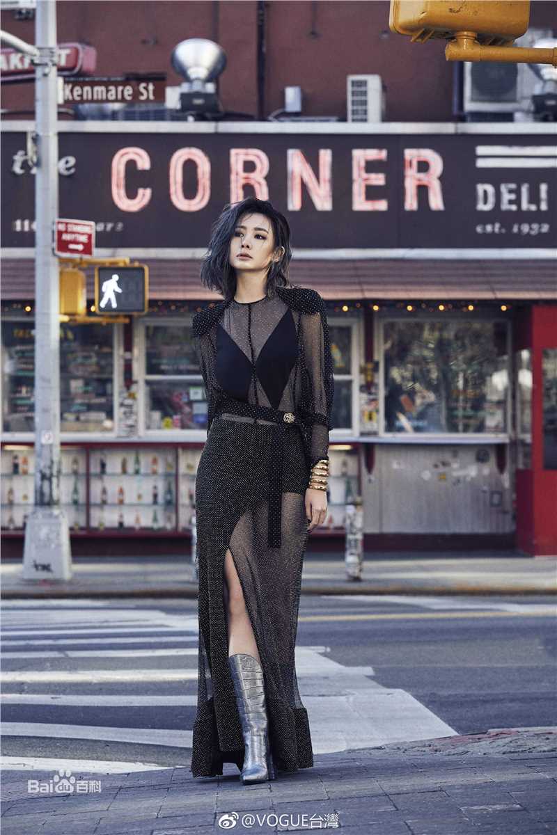 安心亚(Amber An)高清杂志图集