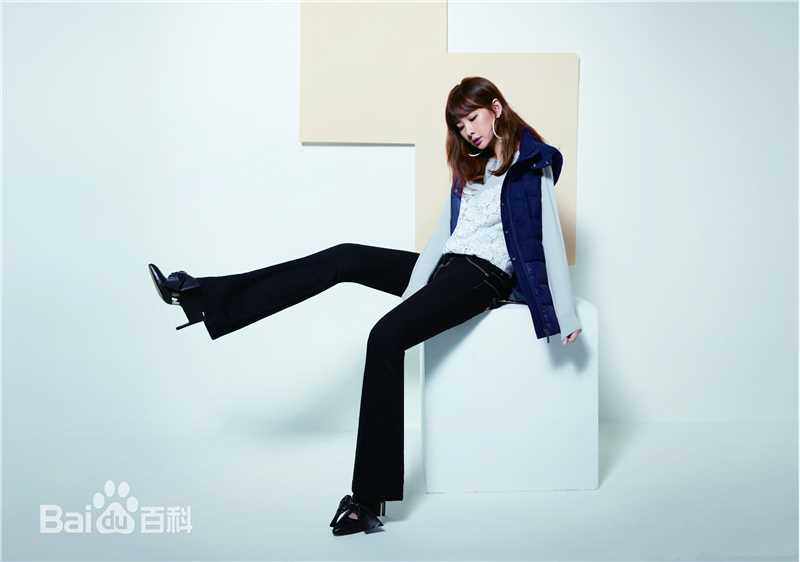 安心亚(Amber An)广告拍摄壁纸壁纸