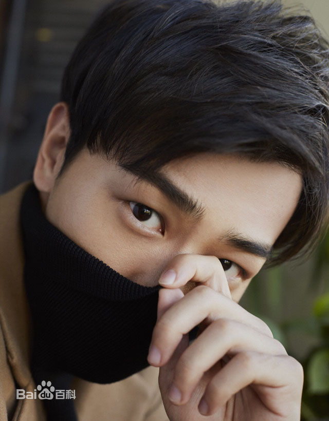 最优质于翔(max)素颜照