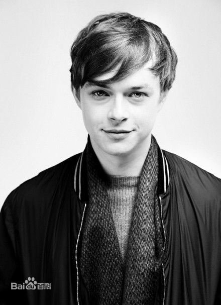 戴恩·德哈恩(Dane DeHaan)人物照前后照片