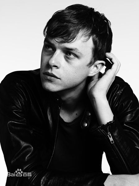 戴恩·德哈恩(Dane DeHaan)人物照前后照片