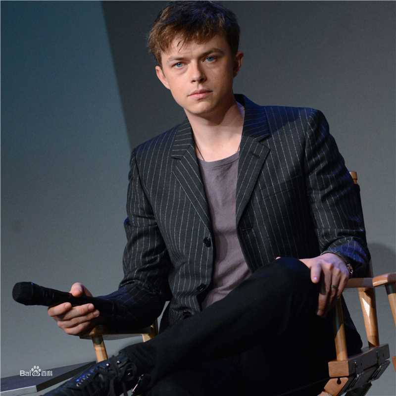 戴恩·德哈恩(Dane DeHaan)PRADA代言生活照相册