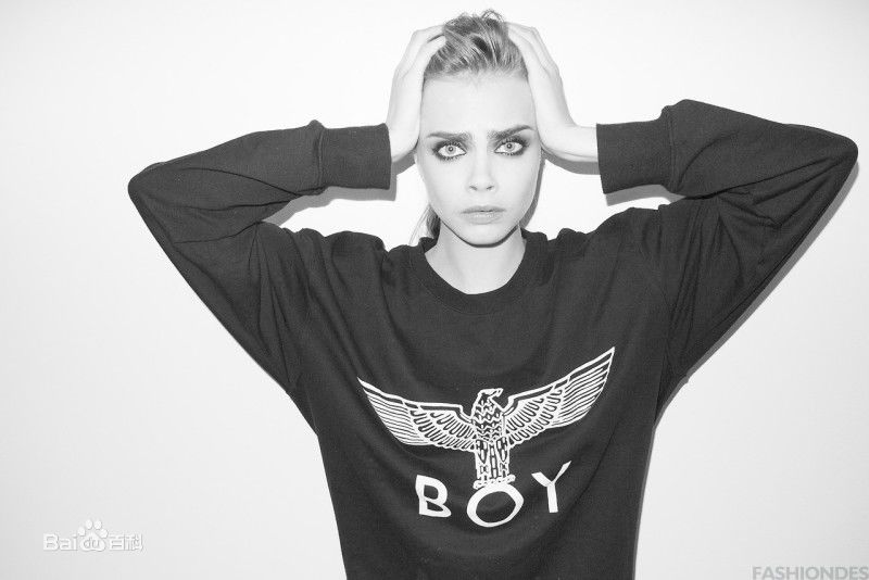 卡拉·乔斯林·迪瓦伊(Cara Jocelyn Delevingne)Cara Delevingne by Terry Richardson图册