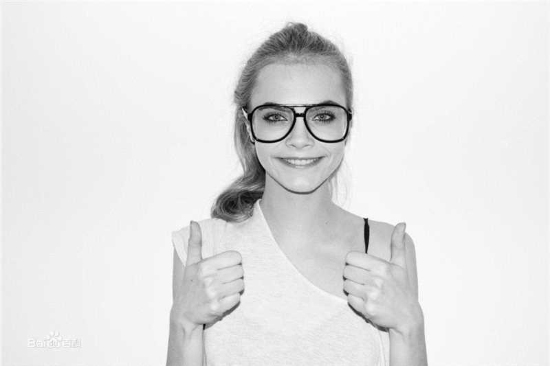 卡拉·乔斯林·迪瓦伊(Cara Jocelyn Delevingne)Cara Delevingne by Terry Richardson图册