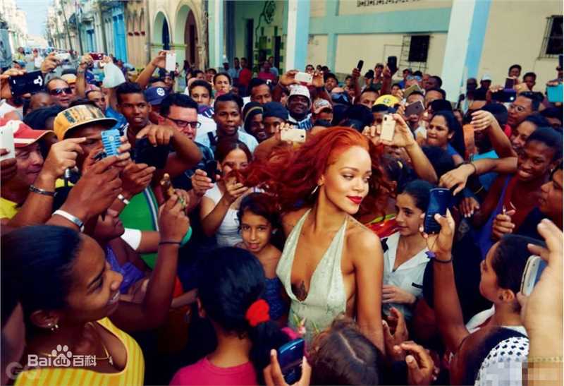 罗比恩·蕾哈娜·芬缇(Robyn Rihanna Fenty)Rihanna图册生活照相册