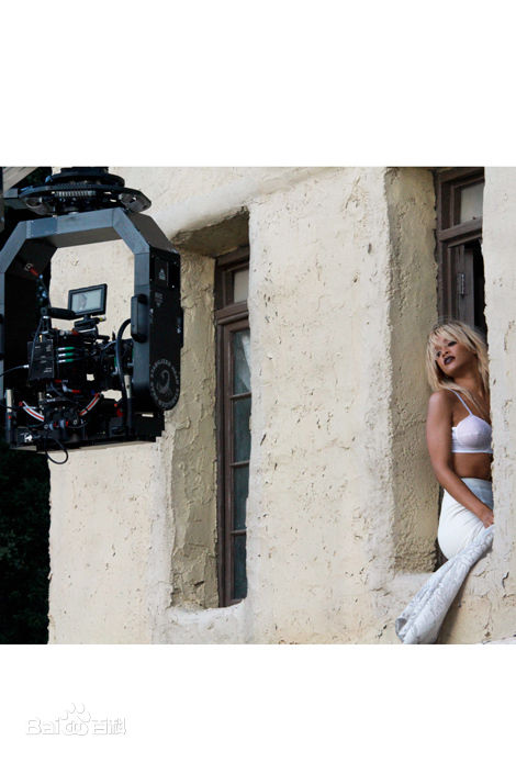 高清罗比恩·蕾哈娜·芬缇(Robyn Rihanna Fenty)蕾哈娜精彩图册