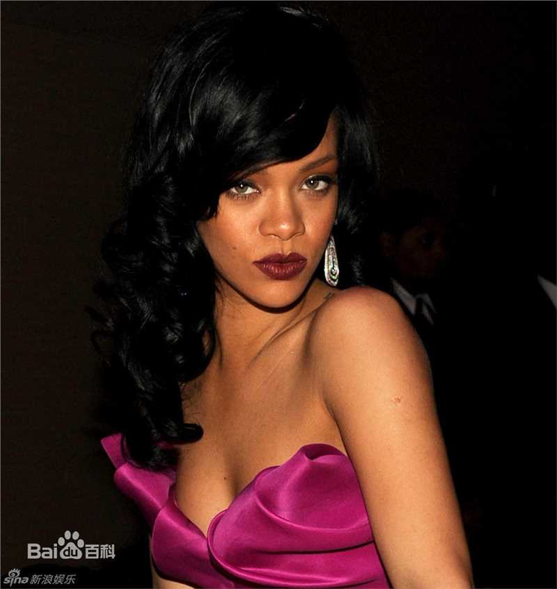 高清罗比恩·蕾哈娜·芬缇(Robyn Rihanna Fenty)蕾哈娜精彩图册