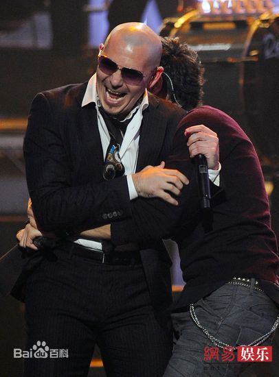 罗比恩·蕾哈娜·芬缇(Robyn Rihanna Fenty)蕾哈娜精彩图册