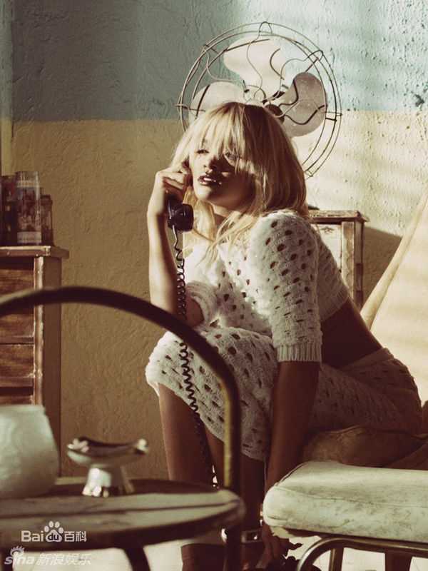 高清罗比恩·蕾哈娜·芬缇(Robyn Rihanna Fenty)蕾哈娜精彩图册