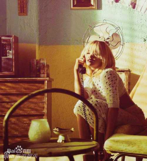 高清罗比恩·蕾哈娜·芬缇(Robyn Rihanna Fenty)蕾哈娜精彩图册