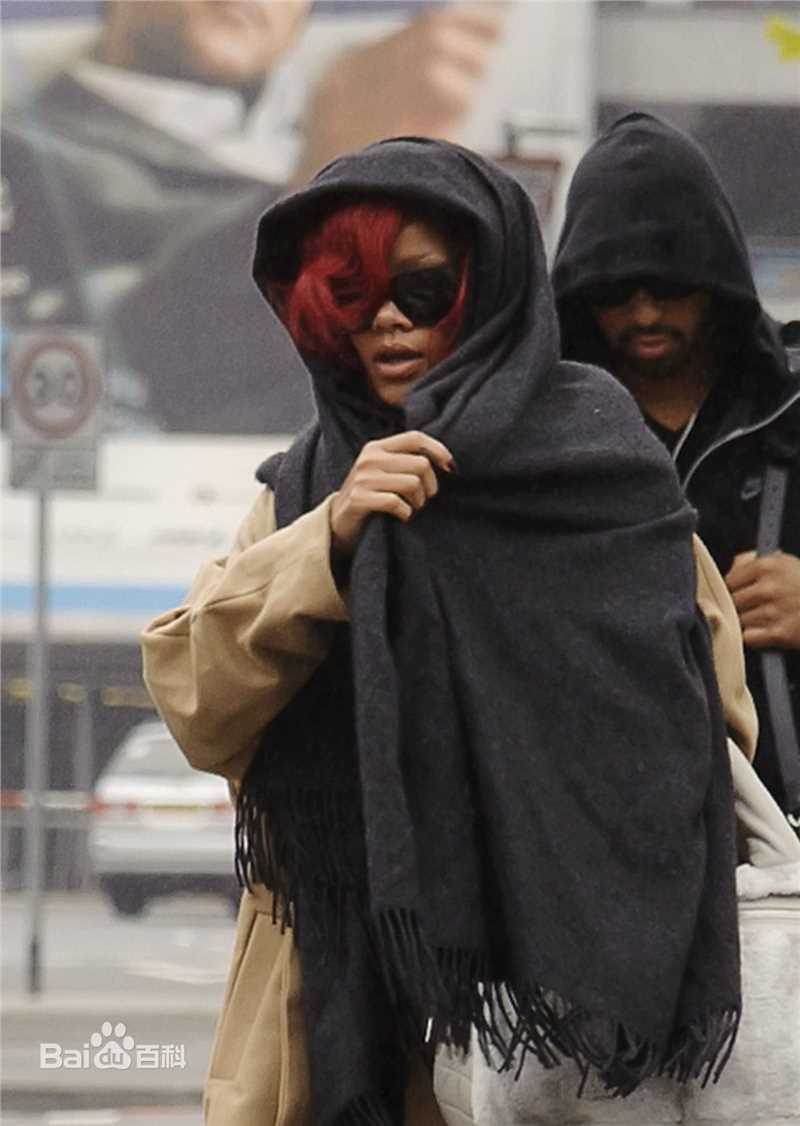 最新罗比恩·蕾哈娜·芬缇(Robyn Rihanna Fenty)精彩图册2