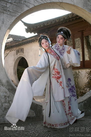 最新罗比恩·蕾哈娜·芬缇(Robyn Rihanna Fenty)蕾哈娜精彩图册