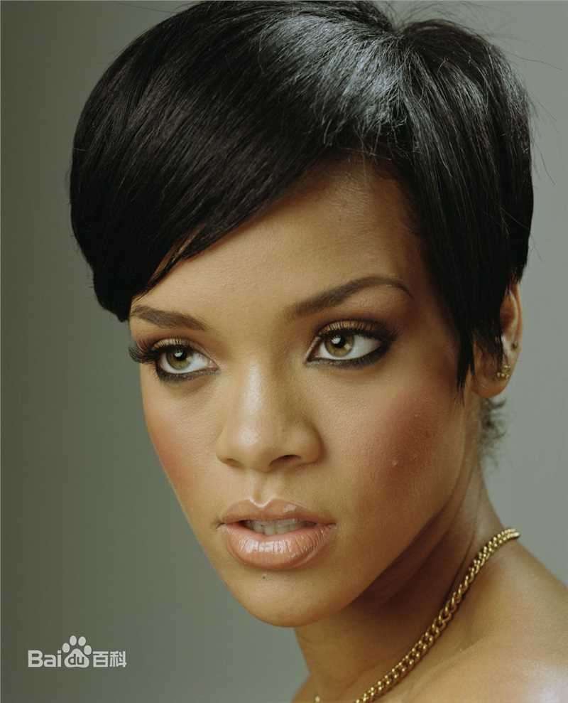 罗比恩·蕾哈娜·芬缇(Robyn Rihanna Fenty)蕾哈娜精彩图册