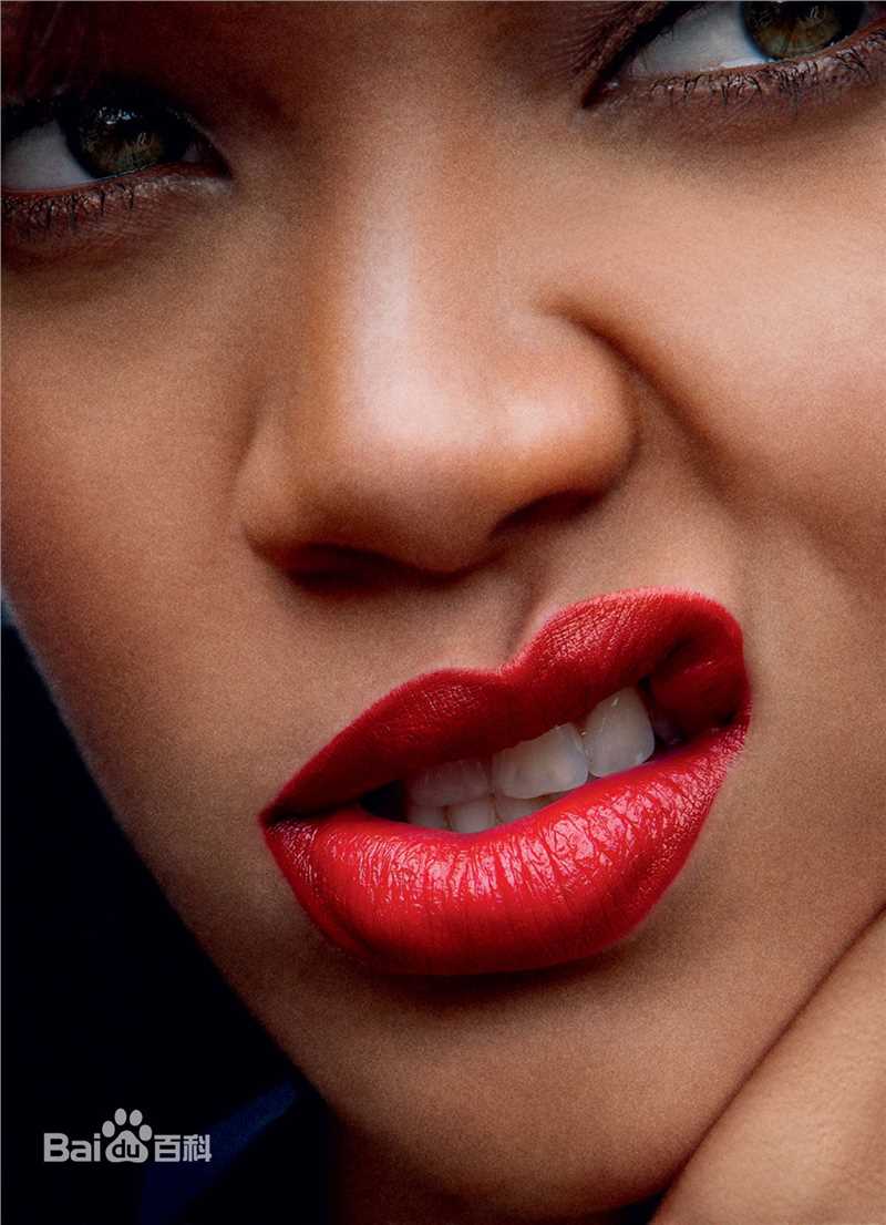 罗比恩·蕾哈娜·芬缇(Robyn Rihanna Fenty)蕾哈娜精彩图册