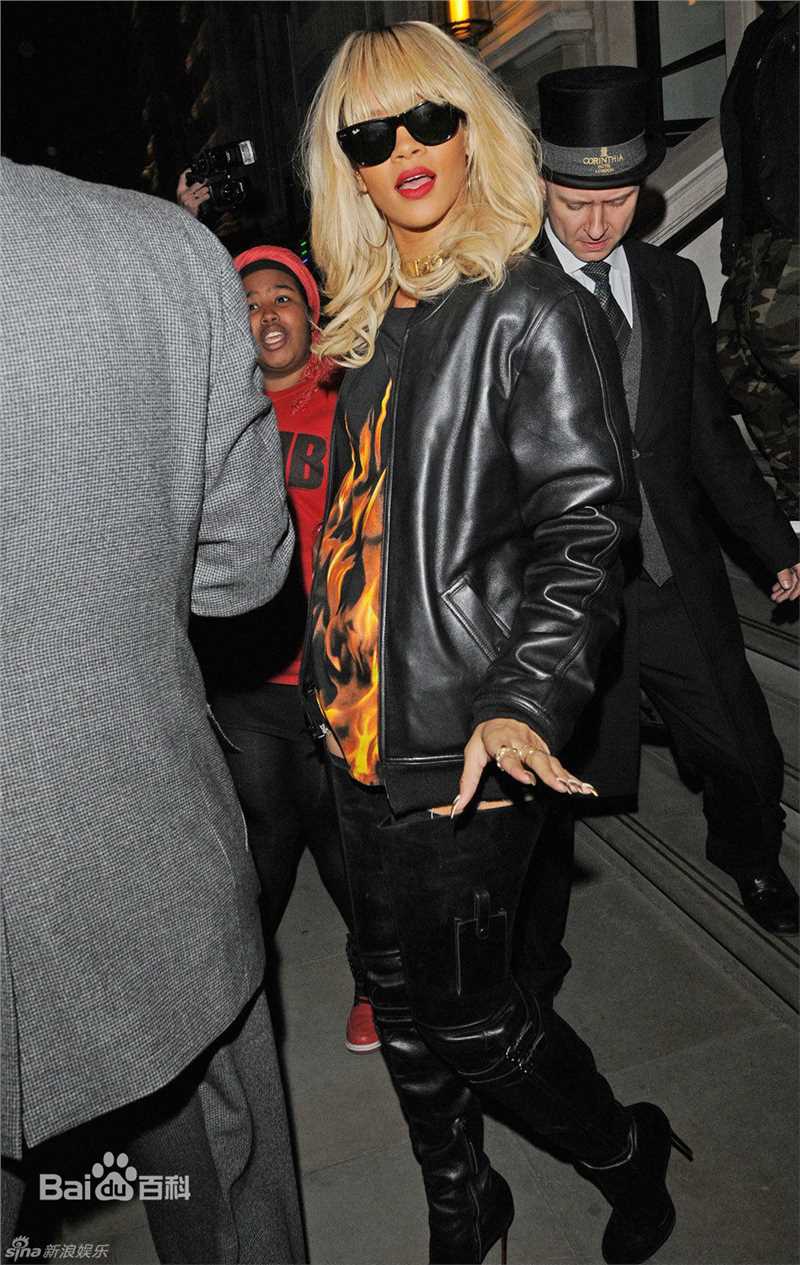 高清罗比恩·蕾哈娜·芬缇(Robyn Rihanna Fenty)蕾哈娜精彩图册