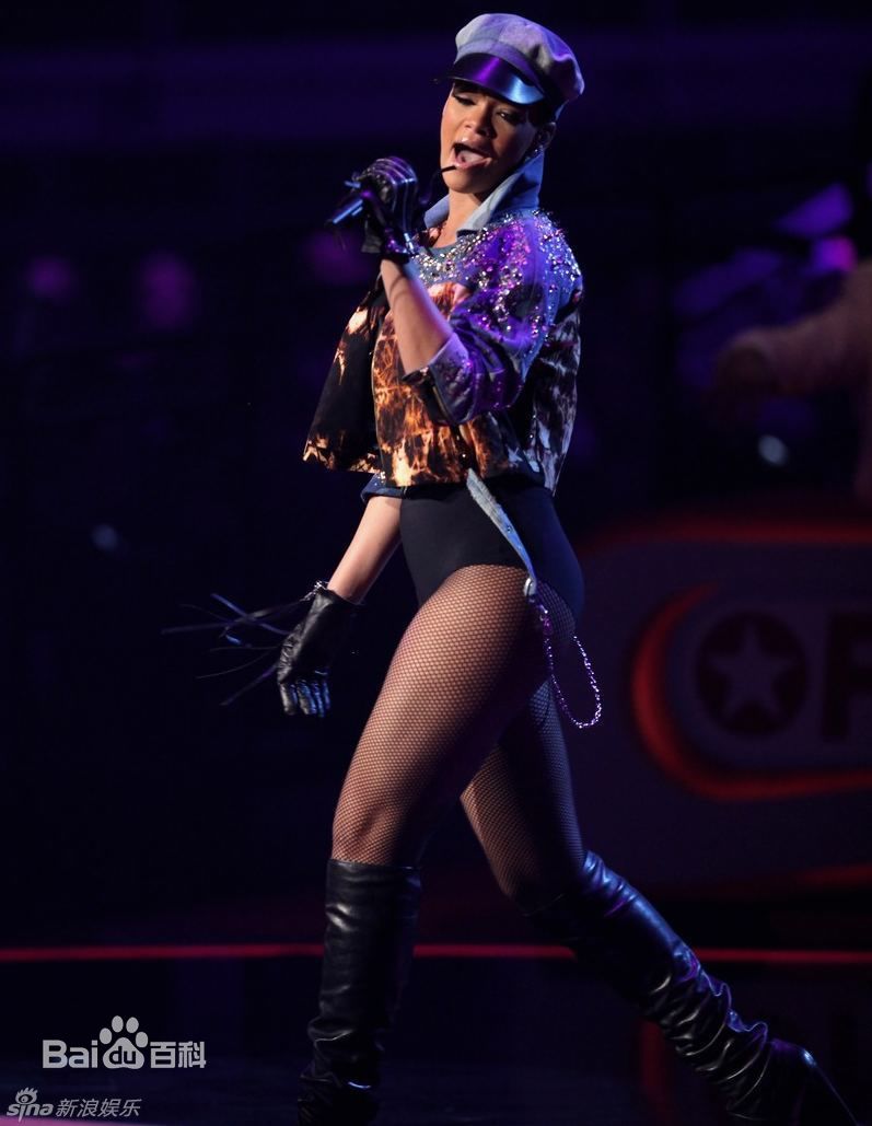 罗比恩·蕾哈娜·芬缇(Robyn Rihanna Fenty)蕾哈娜精彩图册